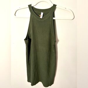 Zara Knit Top. NWOT Shimmery Green Size L